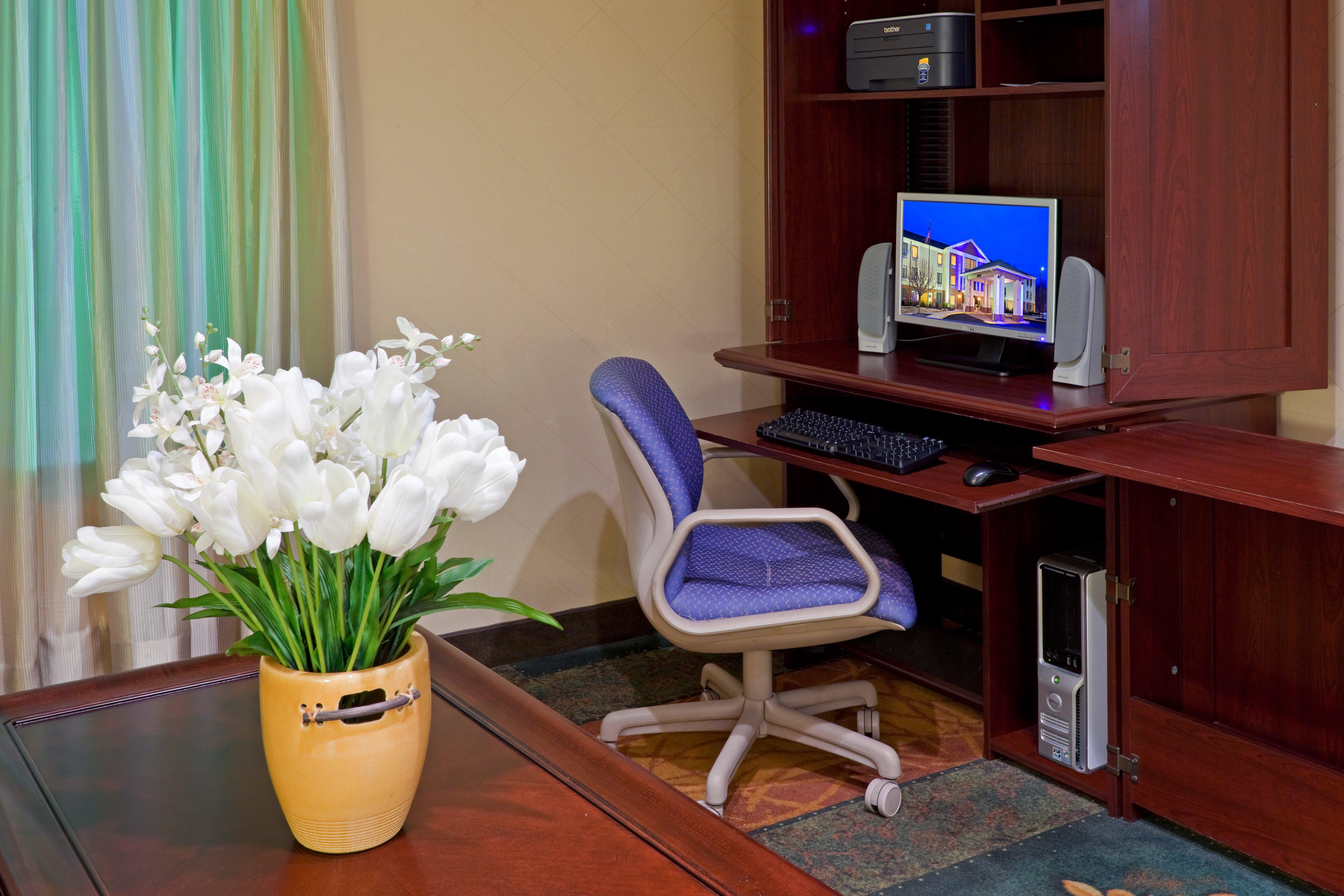 Holiday Inn Express & Suites Carneys Point - Pennsville By Ihg Екстер'єр фото