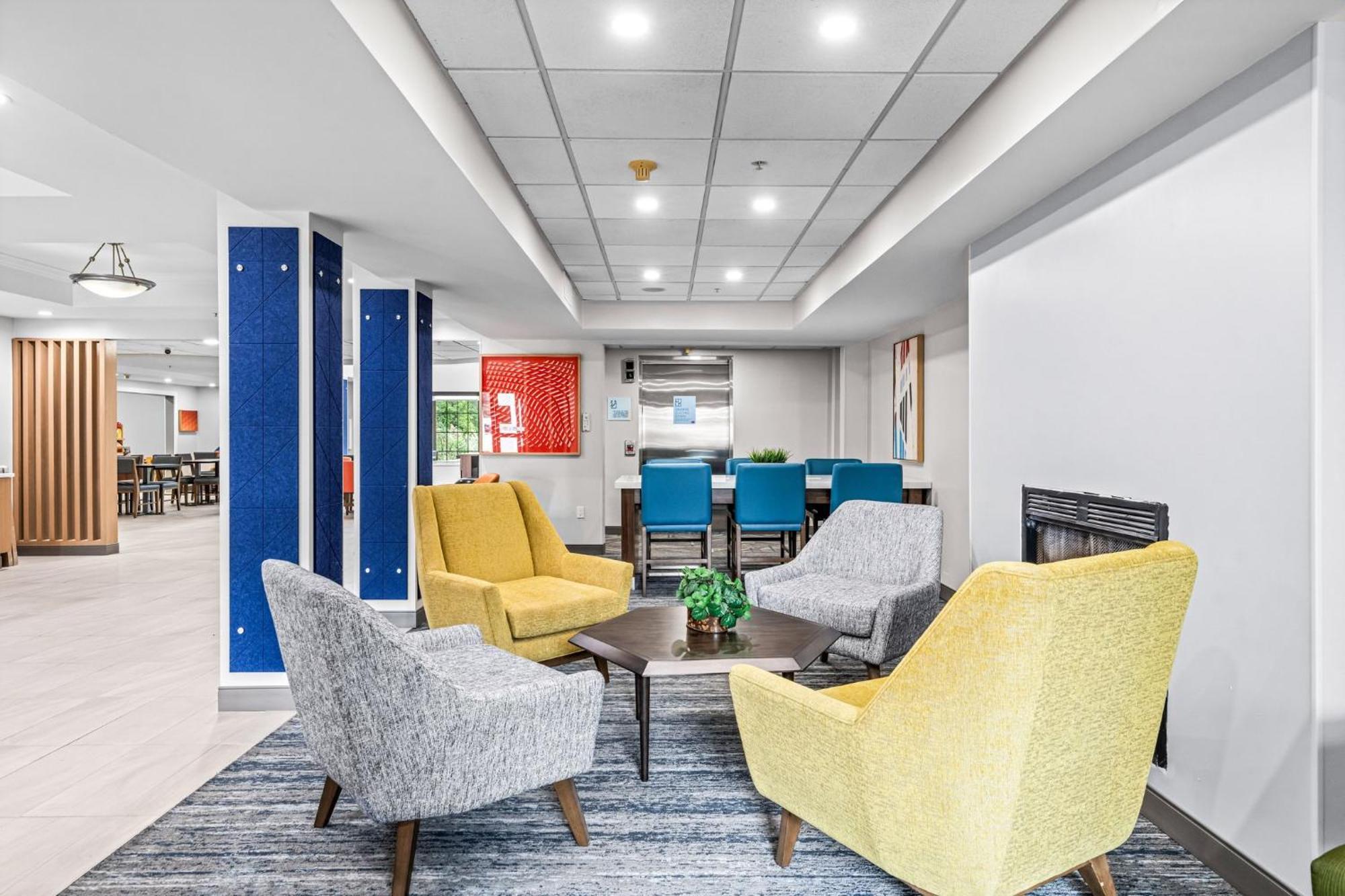 Holiday Inn Express & Suites Carneys Point - Pennsville By Ihg Екстер'єр фото