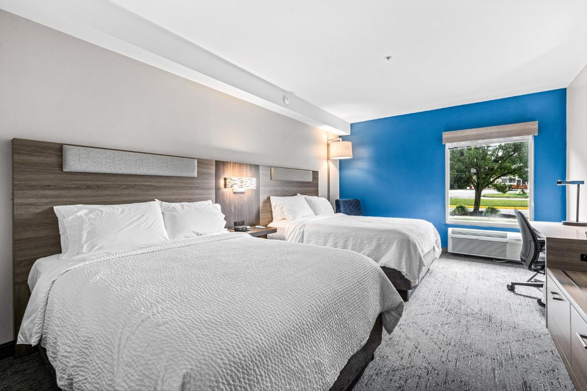 Holiday Inn Express & Suites Carneys Point - Pennsville By Ihg Екстер'єр фото