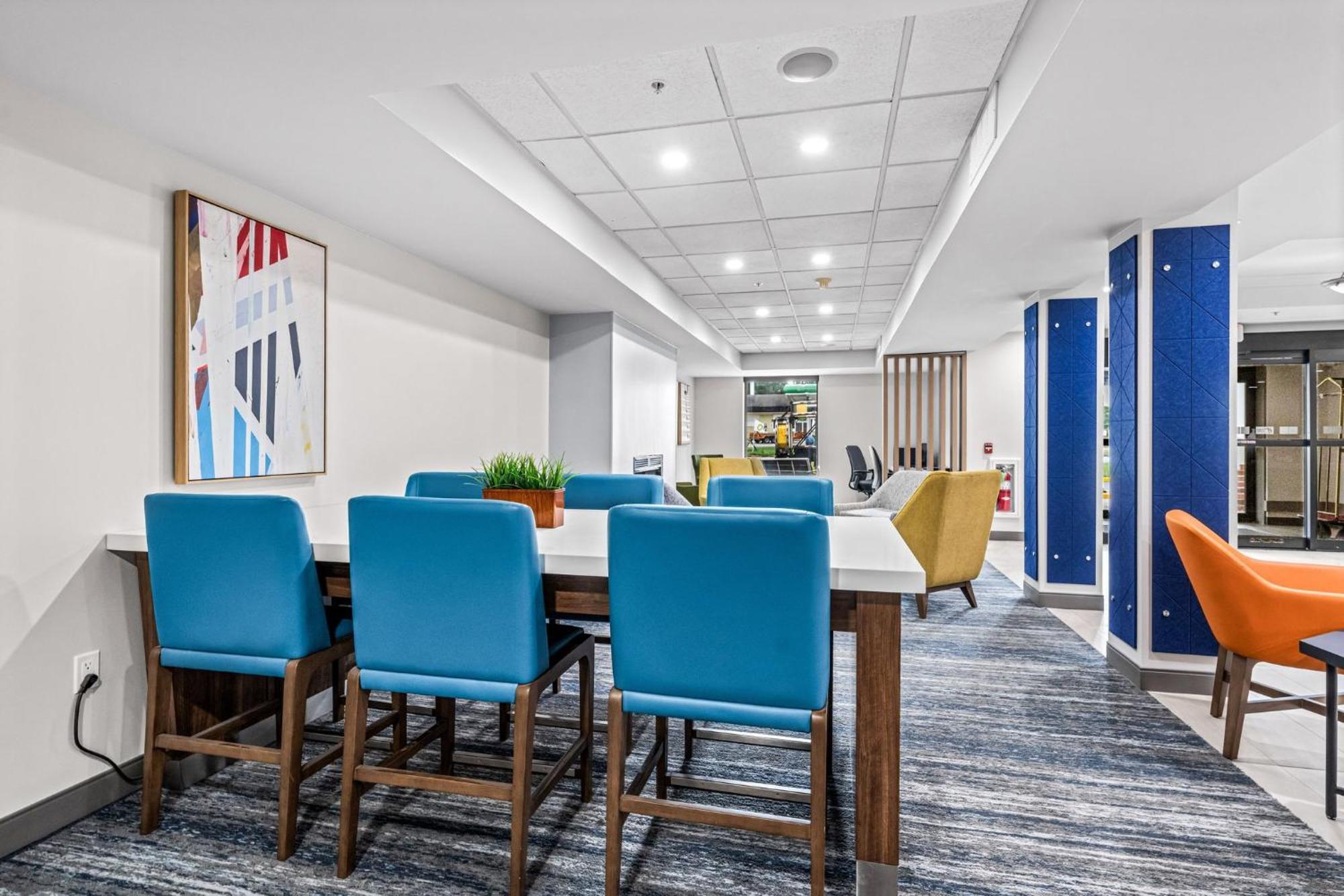 Holiday Inn Express & Suites Carneys Point - Pennsville By Ihg Екстер'єр фото
