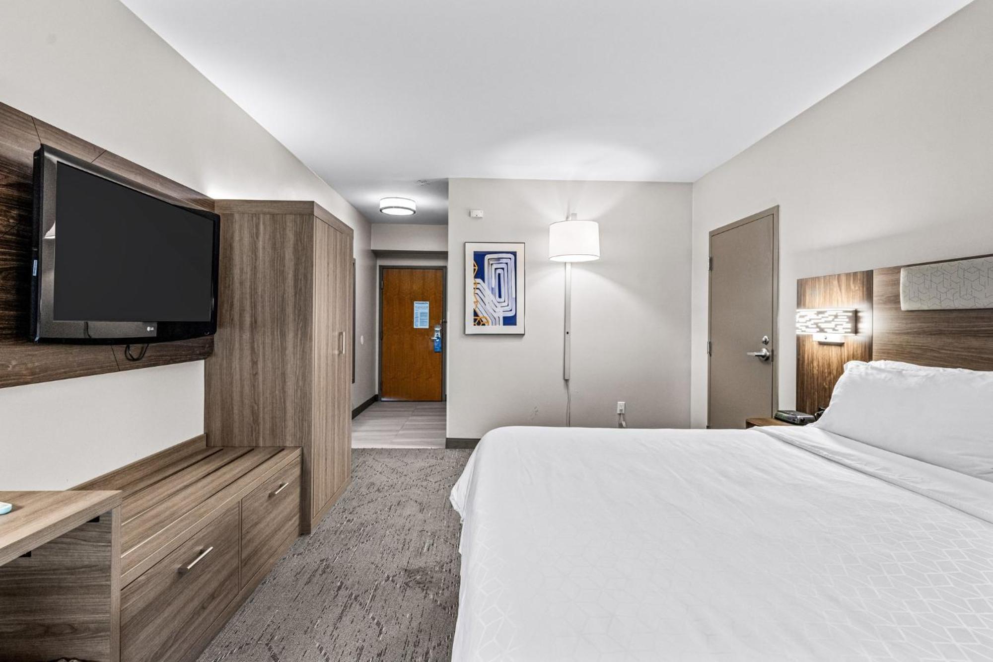 Holiday Inn Express & Suites Carneys Point - Pennsville By Ihg Екстер'єр фото